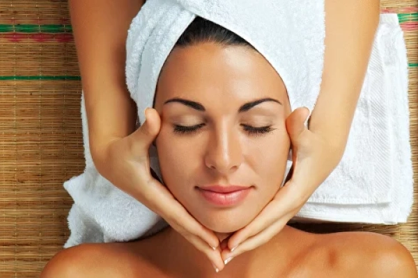 Альгинатная маска с увлажняющей сывороткой для лица