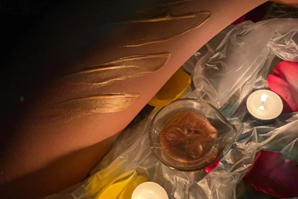 Обертывание с мерцающим золотом